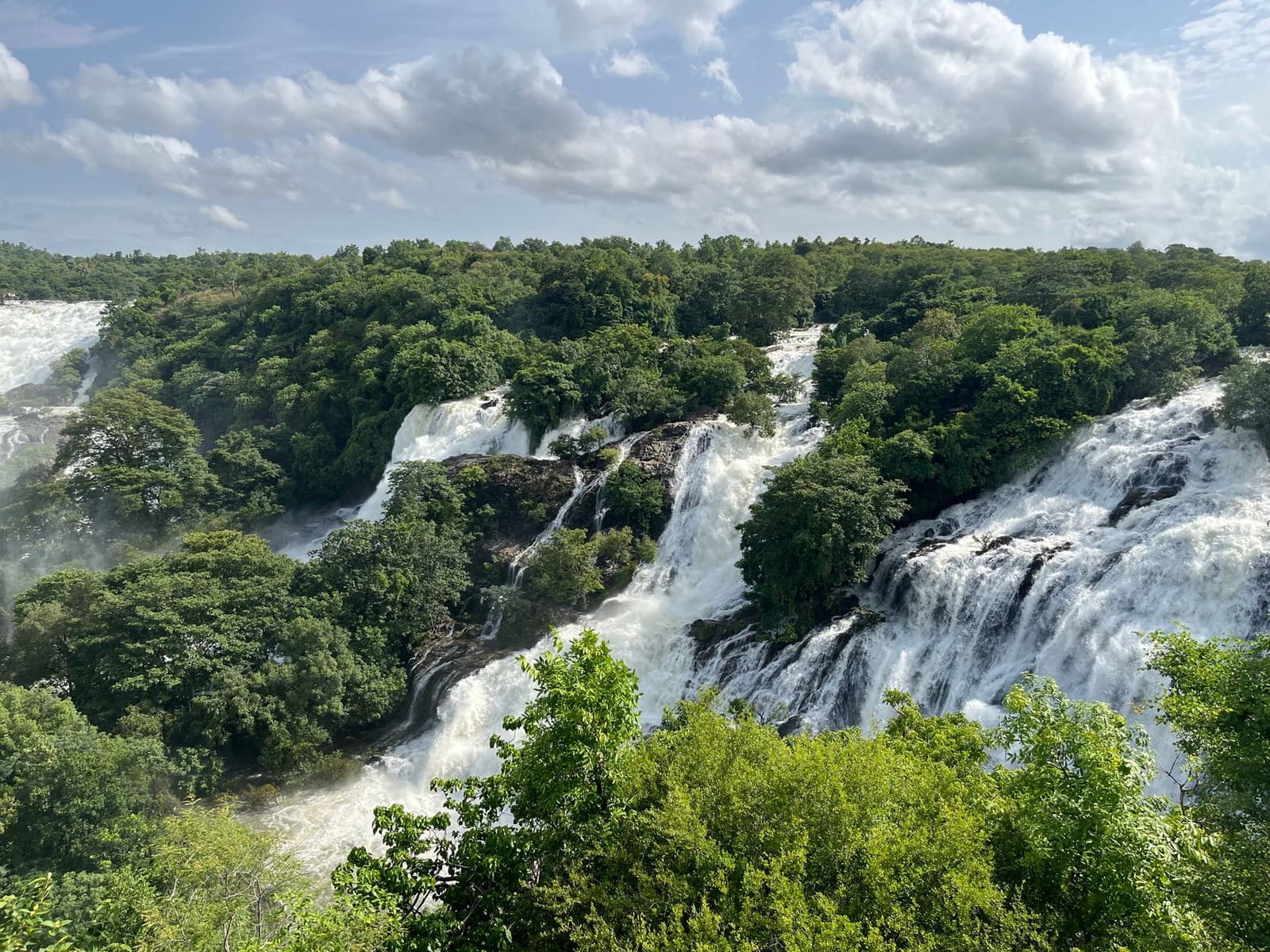 Nohkalikai & Seven Sisters falls